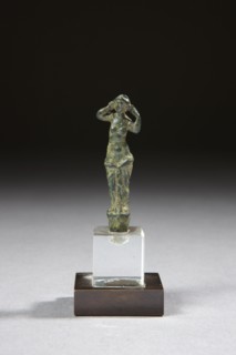 Statuette représentant le déesse Vénus anadyomène