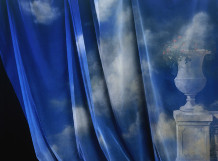 Décor peint. Ciel nuageux