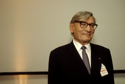 04/10/1993. MARSEILLE: NOUVELLE ENSEIGNE "CASINO"