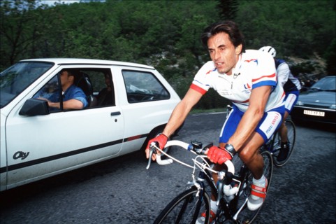 12/05/1994. CYCLISME/ LE MONT VENTOUX PAR LES STARS DES MEDIAS, DU SPECTACLE ET DU SPORT