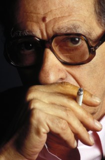 11/01/1995. PARIS: CLOSE-UP YOUSSEF CHAHINE