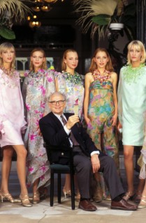 08/10/1995. COLLECTION PRET-A-PORTER ETE DE P.CARDIN