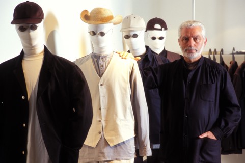 21/05/1996. PARIS: PACO RABANNE DANS SA BOUTIQUE