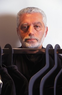 21/05/1996. PARIS: PACO RABANNE DANS SA BOUTIQUE