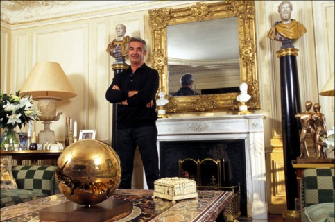 09/22/1997. Paris: Flavio Briatore at home