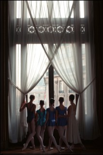 01/10/2000. The "Petits Rats", pupils of the Opera Garnier ballet class in Paris, working as extras.