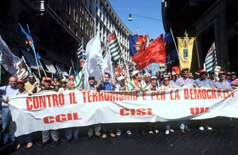 ITALY. ROMA. MAY 29, 1999. DEMONSTRATION AGAINST TERRORISM