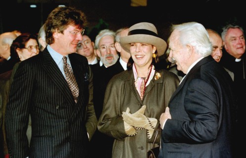 MONTE CARLO. 07/12/99. THE ROYAL FAMILY OF MONACO UNVEILS THE NEW STATION