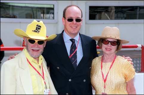 06/03/2000. People at the formula one grand prix in Monaco.