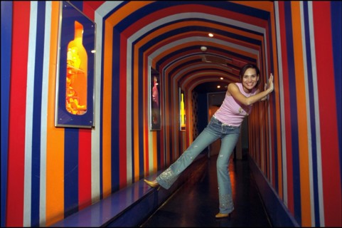 10/00/2000. Frederique Bedos - french host on MTV