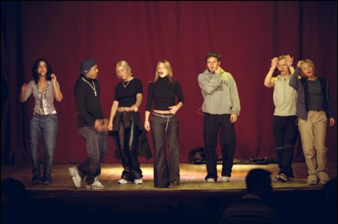02/08/2001. The new band "S club 7" to Luchon festival