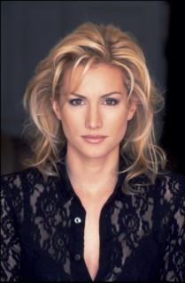 00/00/2000.  Alice Evans, actress