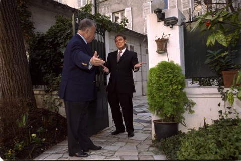 02/00/2001. EXCLUSIVE. French Radio hosts Philippe Bouvard and Jean-Pierre Foucault back on the air of RTL