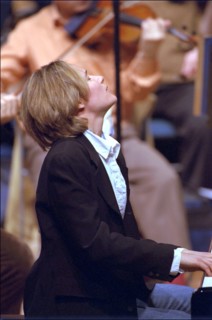 04/04/2001. Helene Grimaud, pianist, on rehearsal at "la cite de la musique".
