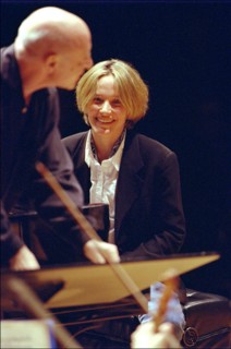 04/04/2001. Helene Grimaud, pianist, on rehearsal at "la cite de la musique".