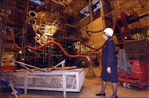 01/00/2001. General Edwige Bonnevie, DGA (Délégation Générale de l'Armement - general delegation for armament) general engineer.