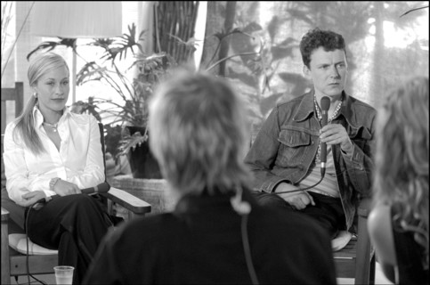 05/18/2001 54th Cannes film festival: photocall & press conference of "Human Nature"