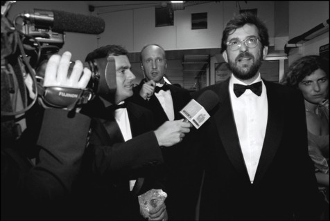 05/20/2001. 54th Cannes Film Festival : Exclusive Backstage closing ceremony