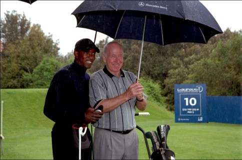 05/21/2001. Boris Becker playing golf in Monaco