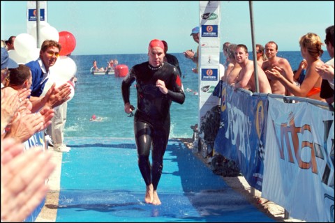06/17/2001. Prince Albert of Monaco takes part in the first "All Stars Triathlon" in Monaco