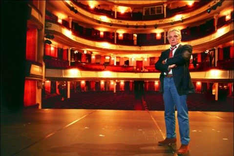 09/00/2001. EXCLUSIVE: French singer Michel Sardou new owner of the "Porte St Martin".