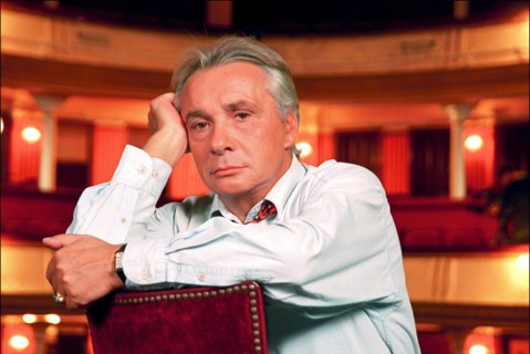 09/00/2001. EXCLUSIVE: French singer Michel Sardou new owner of the "Porte St Martin".