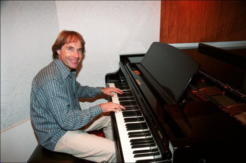 09/00/2001. Close-up Richard Clayderman, pianist