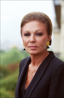 09/00/2001.  Close-up Farah Pahlavi empress of Iran at home.