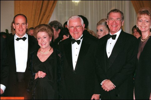 10/06/2001. 1st International screen and litterature forum