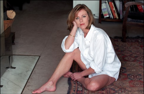 11/00/2001. Close-up Cecile Auclert stars in the TV movie "La folle de dieu".