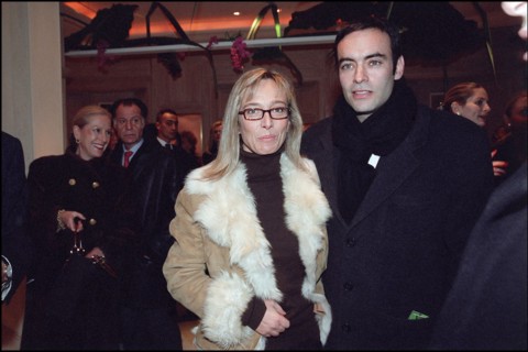12/12/2001. Party at Van Cleef and Arpels shop on Vendome square.