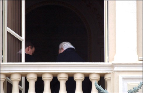 01/27/2002. Prince Rainier of Monaco and his son Prince Albert celebrate Sainte Devote.