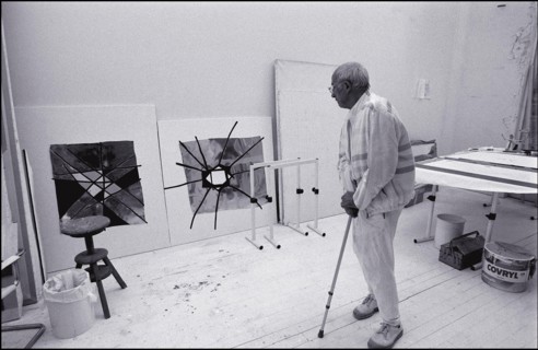 06/00/2000.  Close-up Andre Courreges at home.