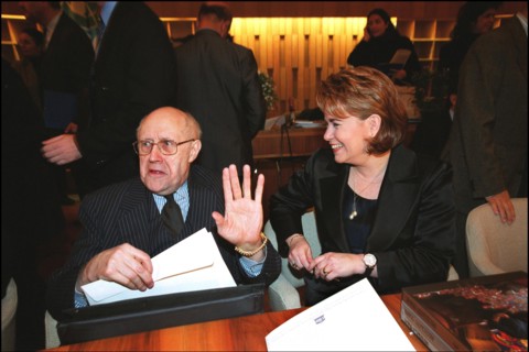 02/11/2002. Meeting of unesco goodwill ambassadors in Paris