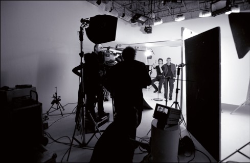 03/00/2002. EXCLUSIVE: Stars mobilize to support the ARC (Association pour la recherche sur le cancer / Association for cancer research) and lend image to nine 35-second TV ads.