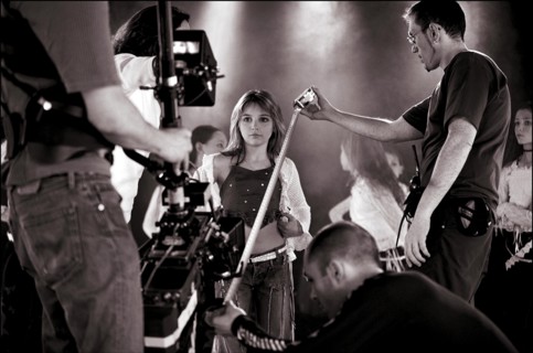 03/00/2002. EXCLUSIVE: Shooting Priscilla's new release on video.