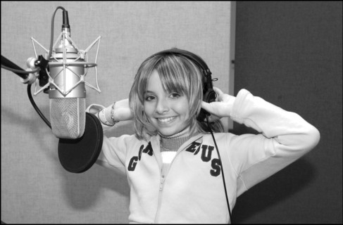 04/18/2002. EXCLUSIVE: French singer Priscilla record her first album.