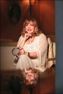 04/00/2002. French actress Michele Mercier of "Angelique" fame publishes new book.