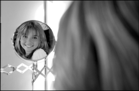 06/00/2002. singer Priscilla at Disneyland Paris