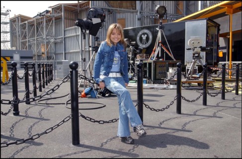 06/00/2002. - singer Priscilla at Disneyland Paris