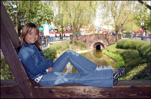 06/00/2002. - singer Priscilla at Disneyland Paris