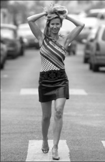 05/10/2002. EXCLUSIF: Fiona Gelin in play "Cet Infinie Jardin" in Paris.