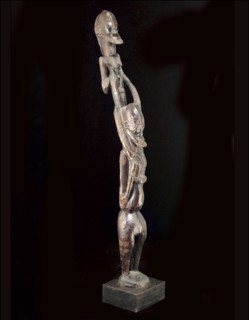 05/00/2002. World wide infatuation with primitivce art form spreads : Christie's France organizes a first sale at auction.