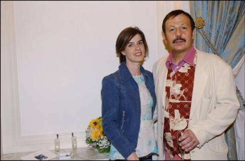 06/27/2002. Michele Mercier presents her book with Henry Jean Servat at the Plaza Athenee.