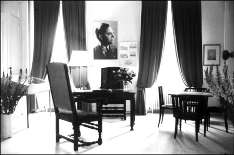 04/07/2002. Jean Moulin's friend, Colette Dreyfus.