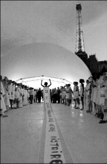 07/11/2002. Fall winter 2002-03 collections. The backstage of Courreges's fashion show