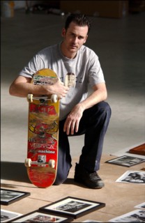 10/01/2002. Exclusive: Ed Templeton, American skater in Paris.