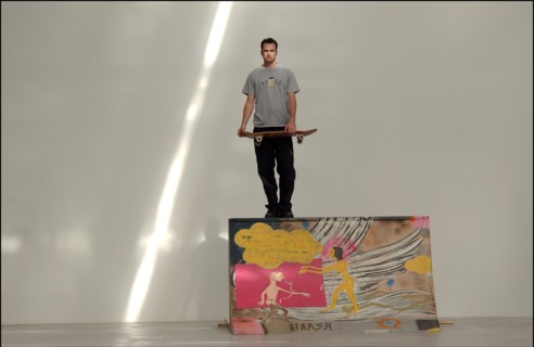 10/01/2002. Exclusive: Ed Templeton, American skater in Paris.