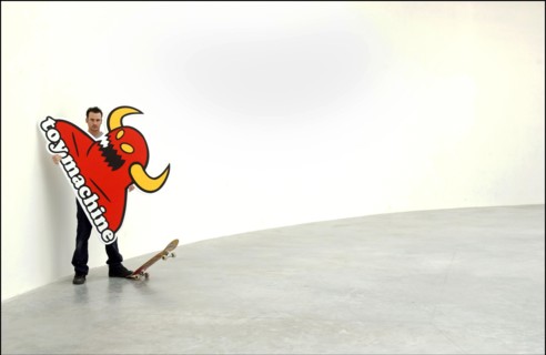 10/01/2002. Exclusive: Ed Templeton, American skater in Paris.