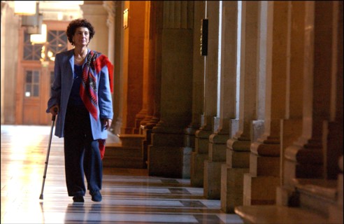 10/15/2002. Francoise Rudetzki, chairman of "SOS attentat" association, in Paris courthouse